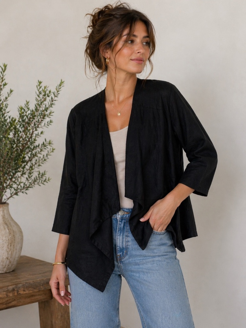 NWT CHICO'S Linen Jacket Size 2/Large Black Drape Open Front 3/4 Sleeve New - Picture 2 of 15